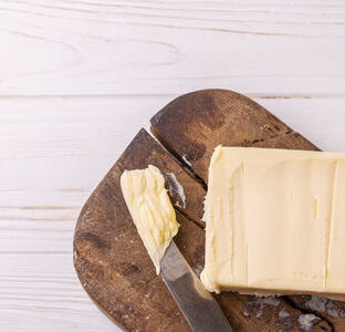 ケーキ作りで使っているバターのこと ～ グラスフェッドバターを選んだ理由 ～