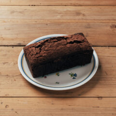 ライ麦とアマレット、静かな余韻のチョコレートケーキ