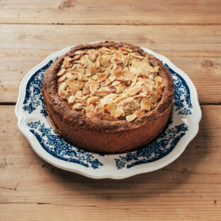 甘さと酸味のちょうどいい関係 アーミッシュカントリーのラズベリークリームチーズケーキ